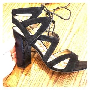 Sam Edelman Black Heels- in great condition!
